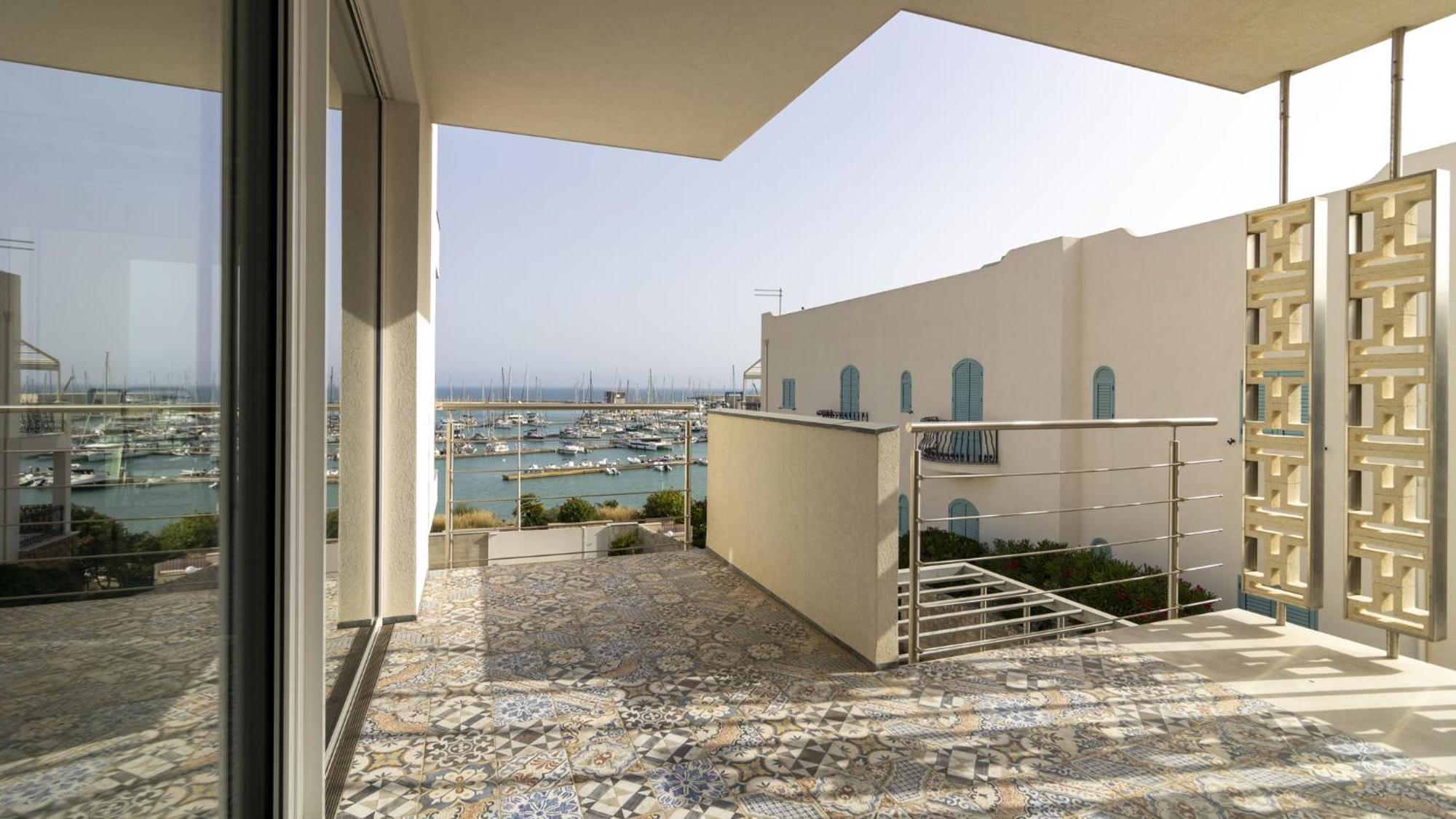 Vista Mare Apartments Marina di Ragusa Esterno foto